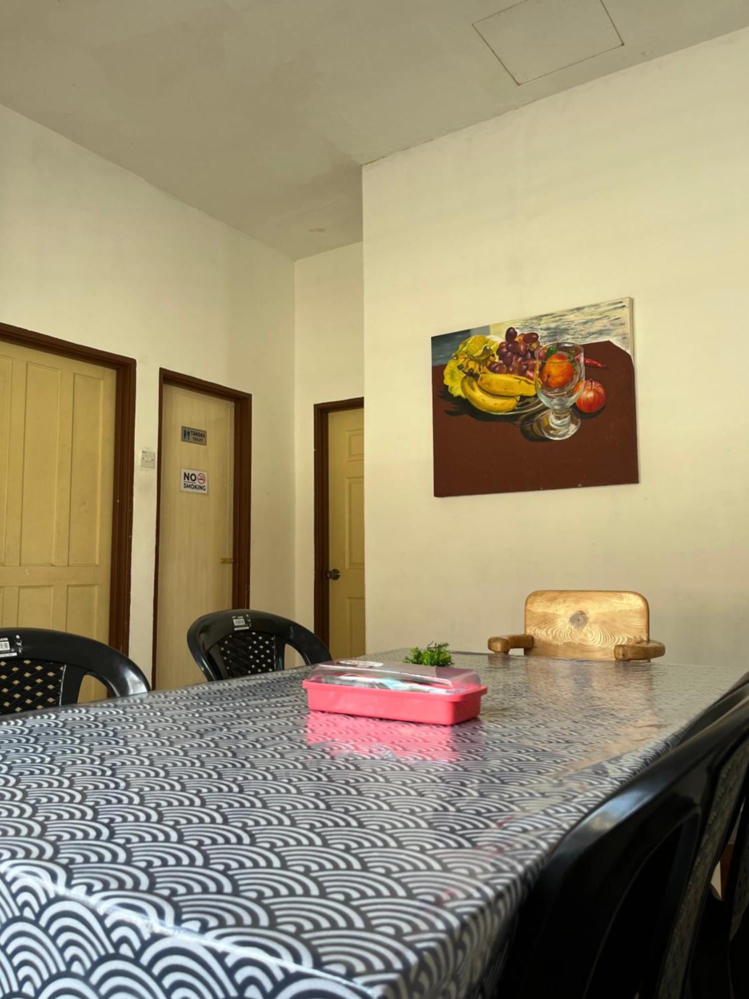 Solehah Homestay Сери-Искандар Экстерьер фото